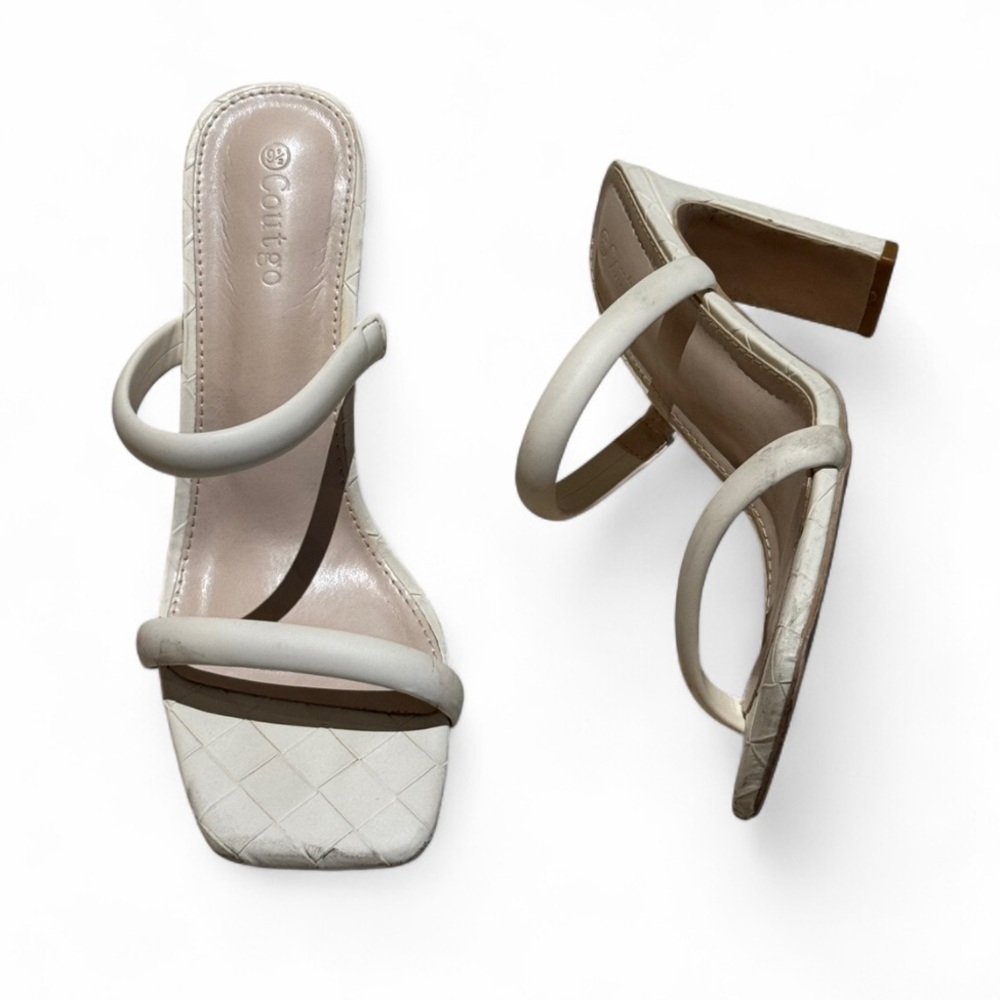 Coutgo - Elegant Cream Heeled Sandals